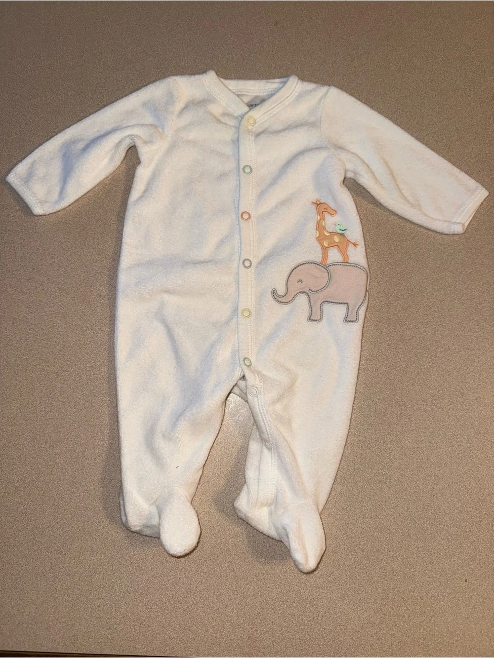 Carter’s unisex baby size 3 months pajama white with elephant, giraffe and bird